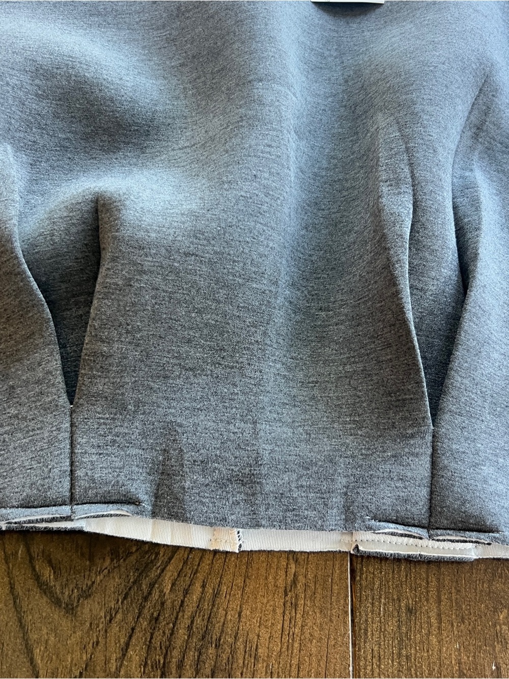 Silence + Noise by Urban Outditters Gray Cropped Top with Zipper Cuffs-xs - Picture 3 of 7